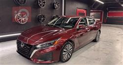 نيسان ألتيما